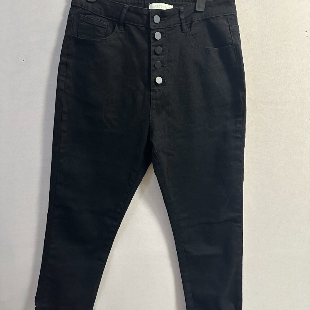 A chic button-front design stylish black jeans （M/L) - Picture 2 of 10